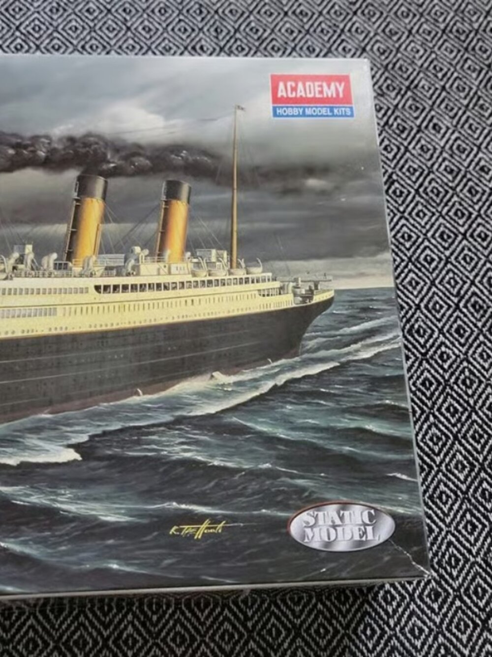 Academy R.M.S Titanic static model 1/600th Scale Kit - Picture 3 of 5